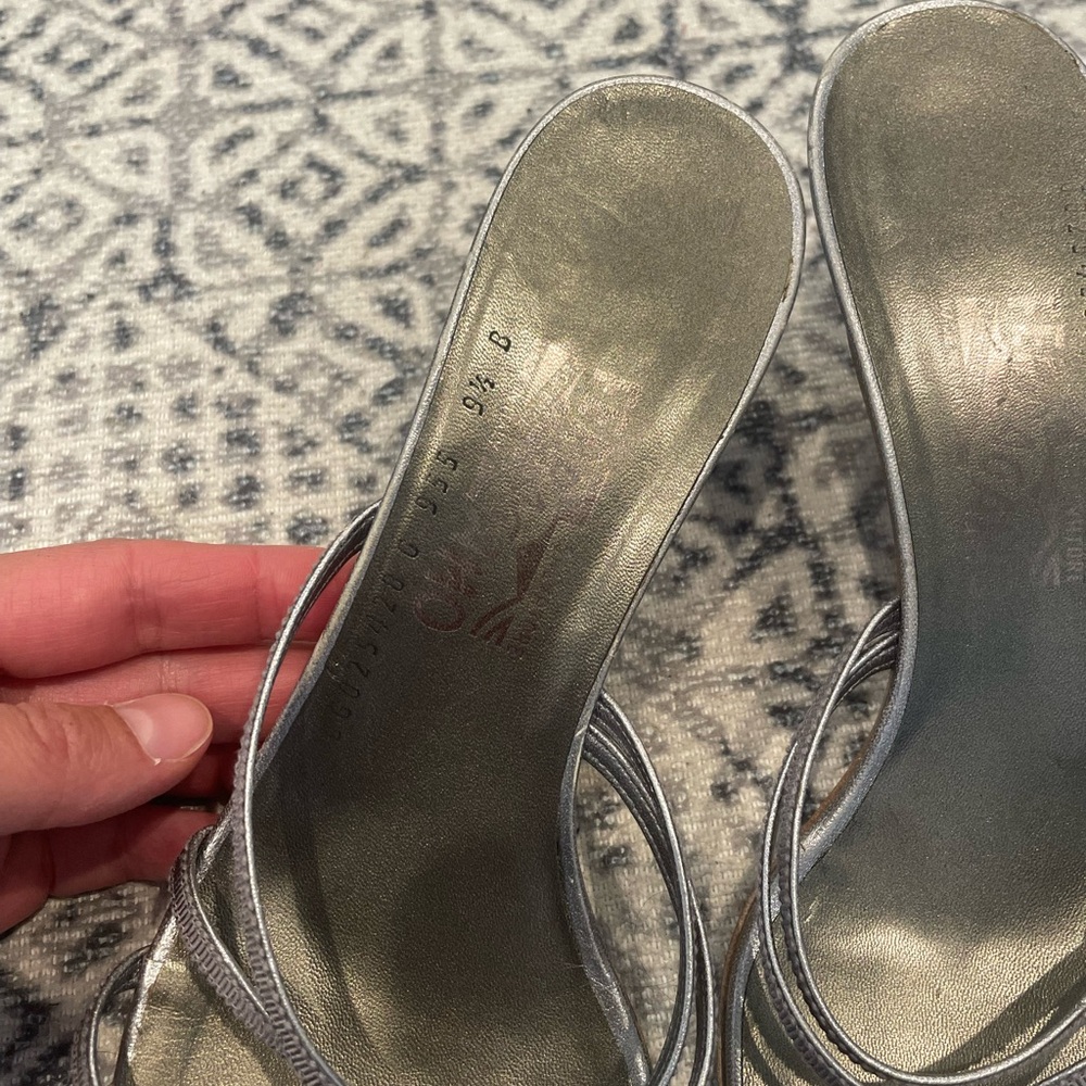 Salvatore Ferragamo Silver kitten Heels - Picture 2 of 7
